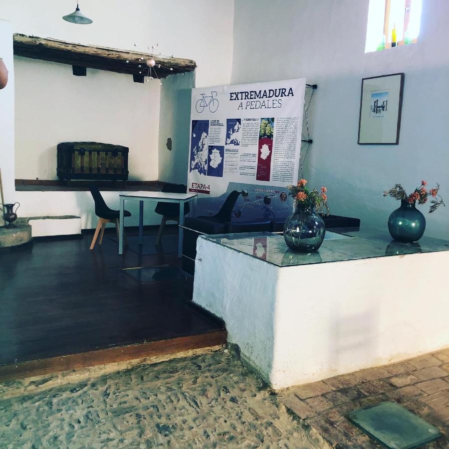 Albergue turístico La Almazara Villafranca de los Barros Exterior foto