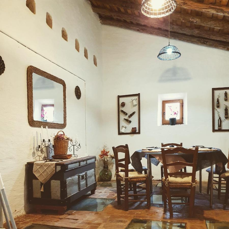 Albergue turístico La Almazara Villafranca de los Barros Exterior foto